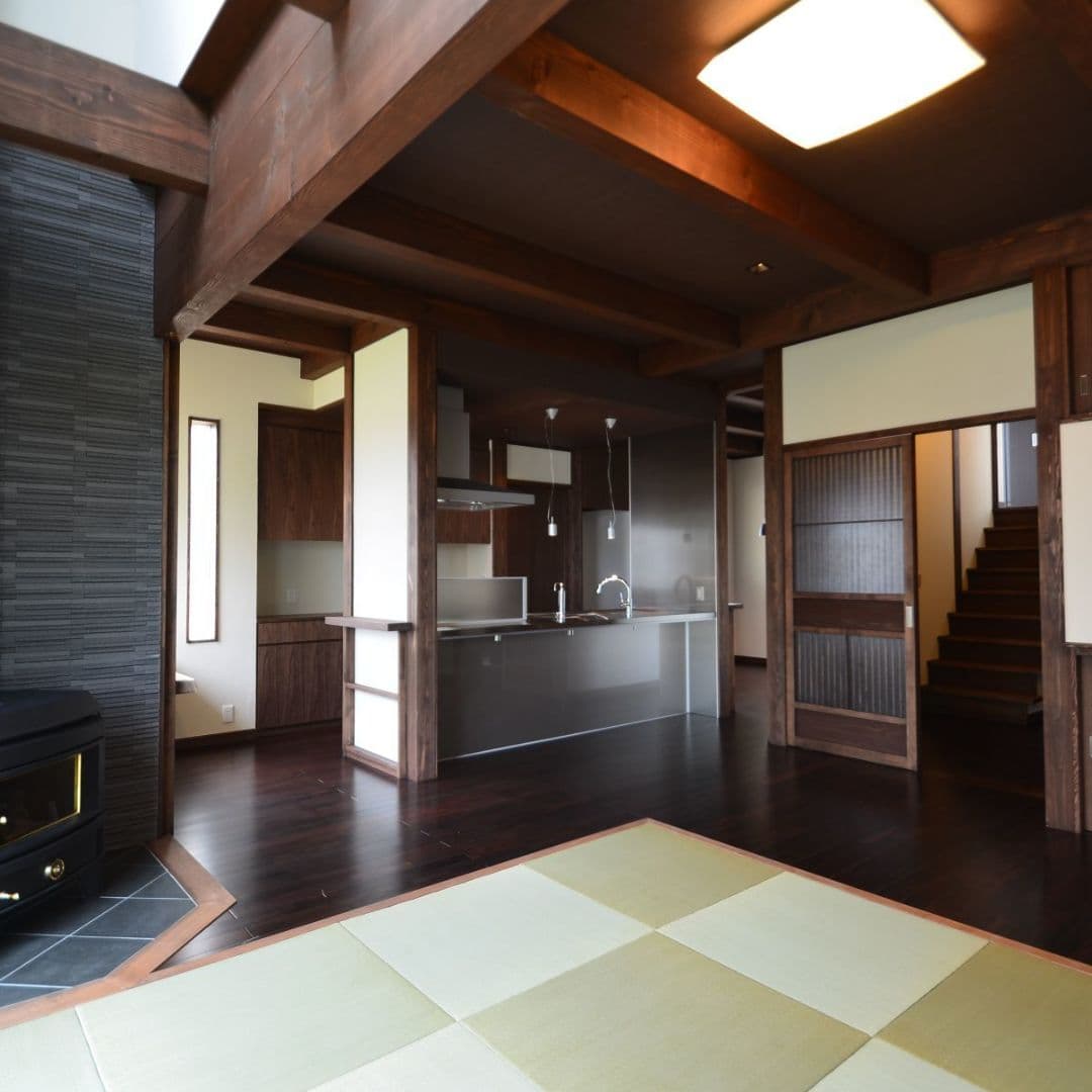 名倉建設㈱